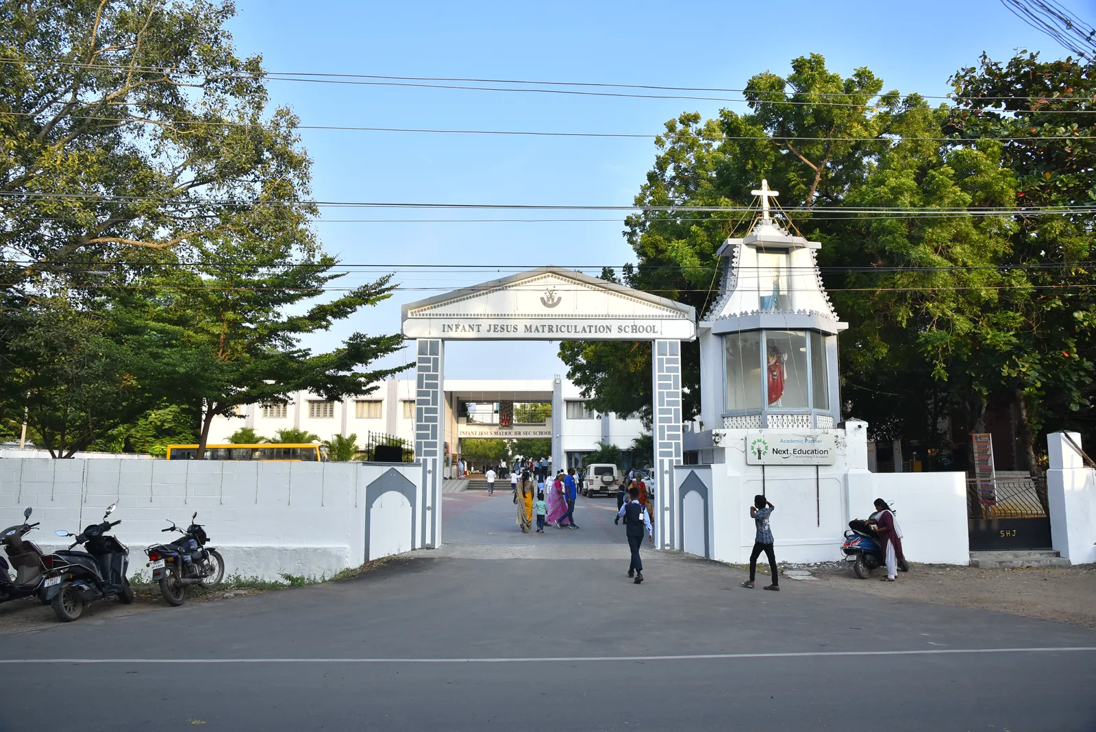 Infant Jesus Matriculation School main entrance